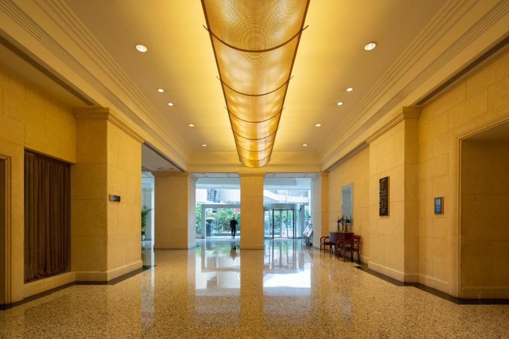 Kai Wah Plaza International Hotel Куньмин Экстерьер фото