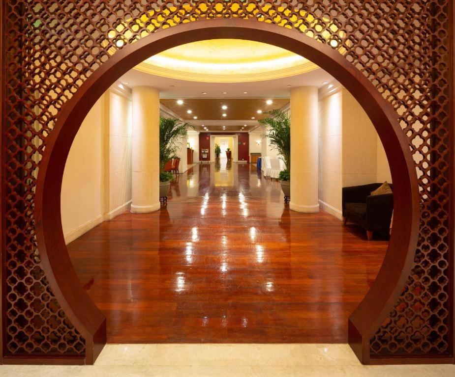 Kai Wah Plaza International Hotel Куньмин Экстерьер фото