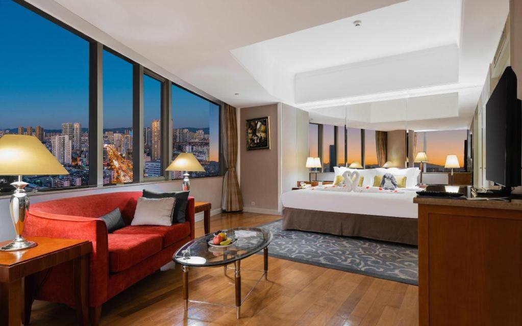 Kai Wah Plaza International Hotel Куньмин Экстерьер фото