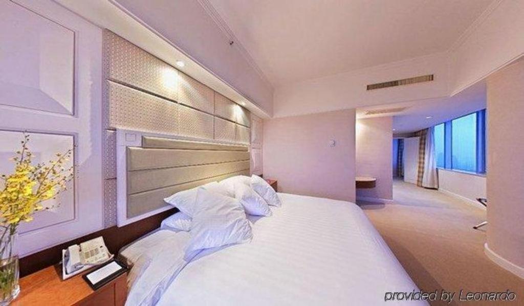 Kai Wah Plaza International Hotel Куньмин Экстерьер фото