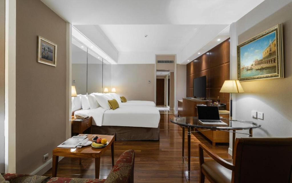 Kai Wah Plaza International Hotel Куньмин Экстерьер фото