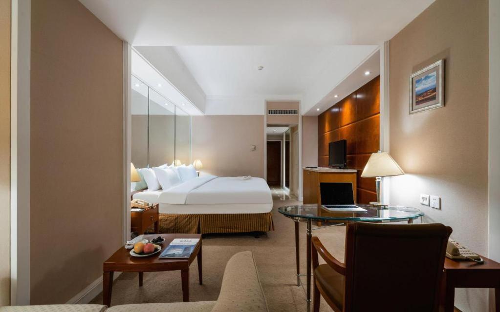 Kai Wah Plaza International Hotel Куньмин Экстерьер фото