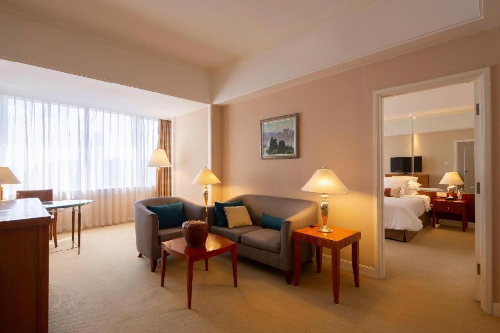 Kai Wah Plaza International Hotel Куньмин Экстерьер фото