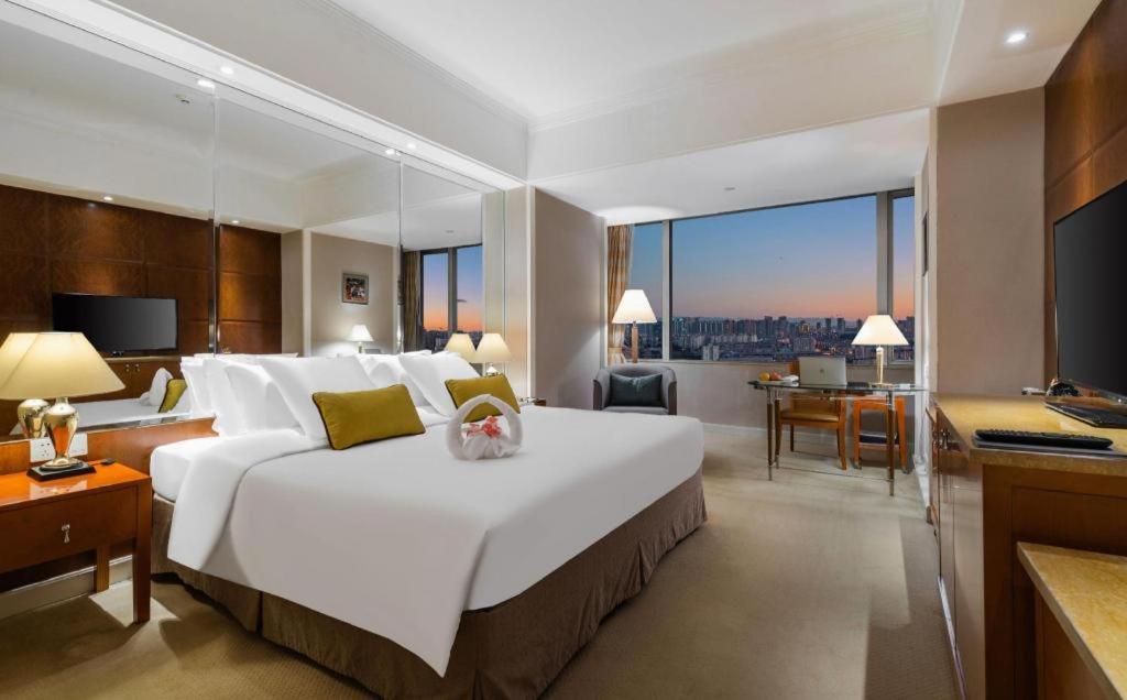 Kai Wah Plaza International Hotel Куньмин Экстерьер фото