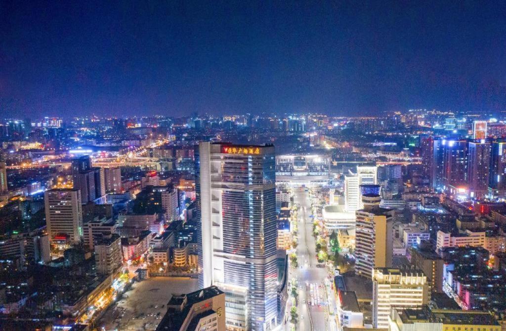 Kai Wah Plaza International Hotel Куньмин Экстерьер фото